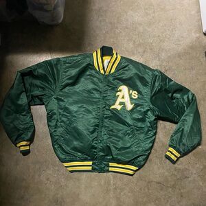 Vintage 90’s Oakland A’s STARTER Green and Yellow Varsity Jacket